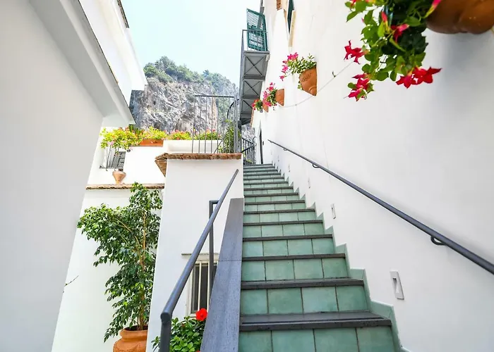 Πανσιόν Valle D'amalfi 4*