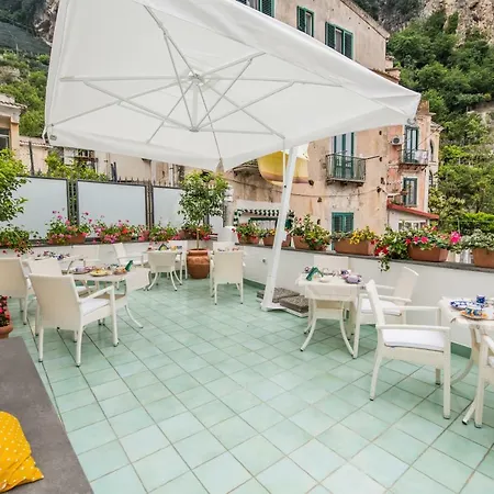بيت ضيافة Valle D'amalfi 4*