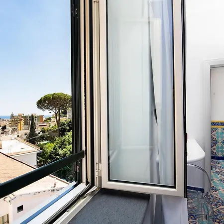 ゲストハウス Valle D'amalfi アマルフィ