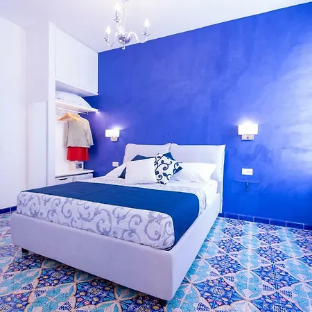 ゲストハウス Valle D'amalfi 2*